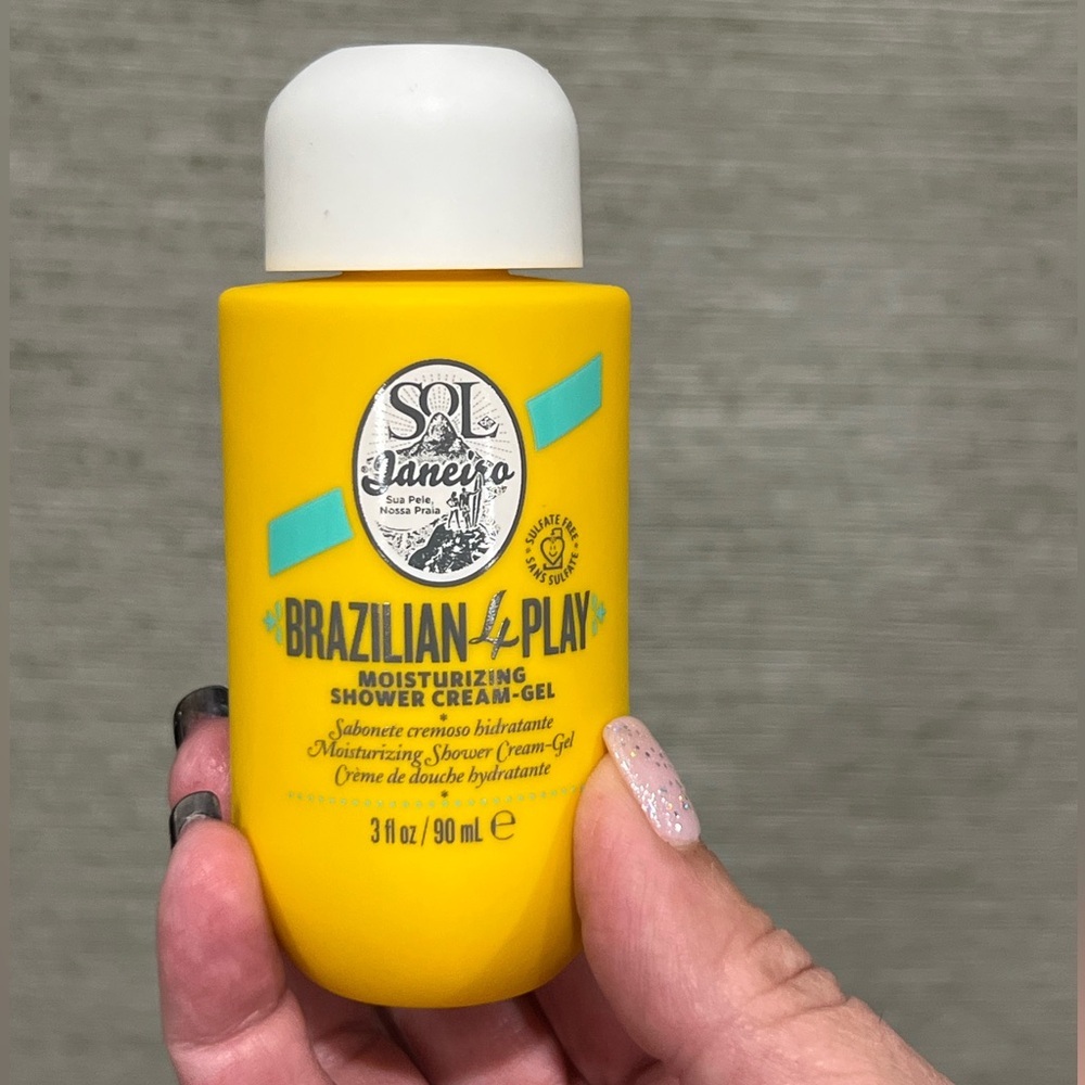Sol de Janeiro Brazilian Play Moisturizing Shower Cream-Gel - Yellow